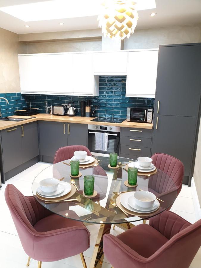 The Loughborough - Elegant, Glamourous Boutique 1 Bed, Central Truro Exterior foto