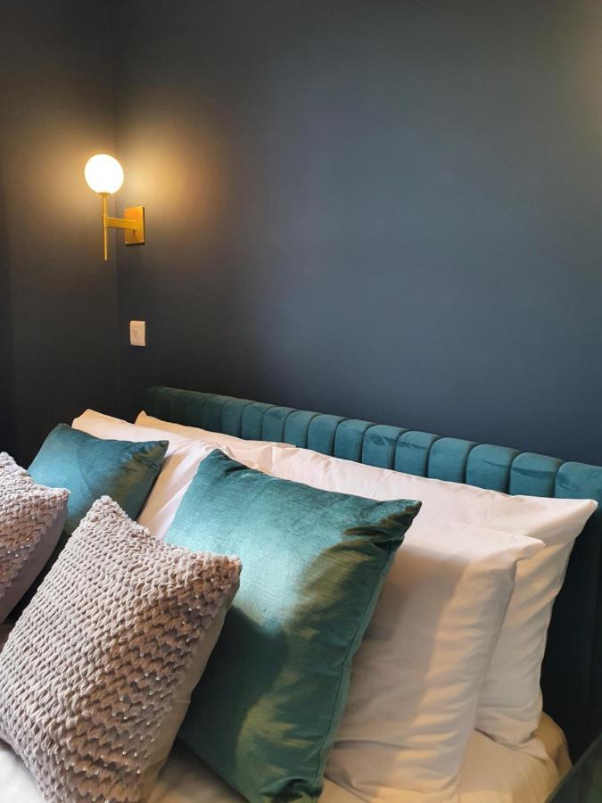 The Loughborough - Elegant, Glamourous Boutique 1 Bed, Central Truro Exterior foto